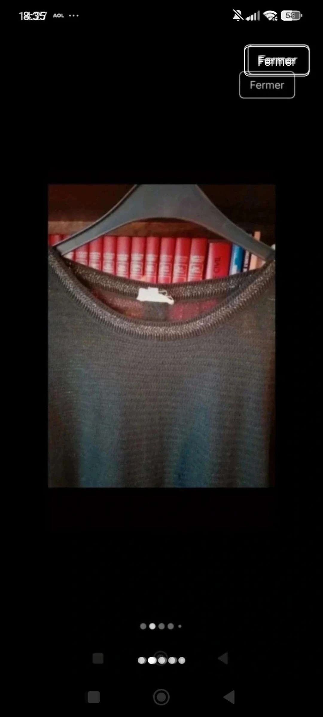 Pull léger avec boutons à l'arrière  – photo 3